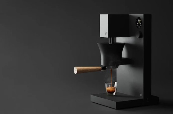 Meticulous smart espresso machine